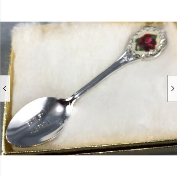 Vtg Petit Point Embroidered Red Rose Bawlf Silvery Teaspoon Collector Spoon 3.5" - Picture 3 of 4